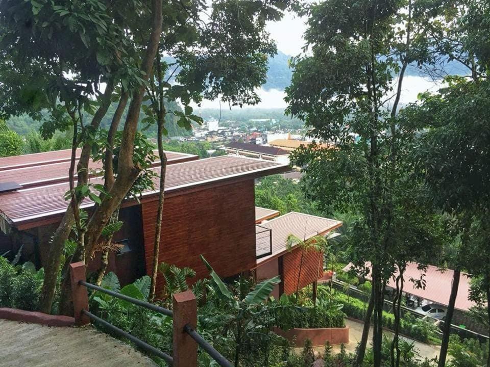 Blue Mountain Phangnga Resort Phang Nga Exterior foto