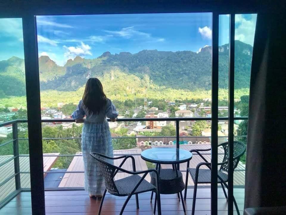 Blue Mountain Phangnga Resort Phang Nga Exterior foto
